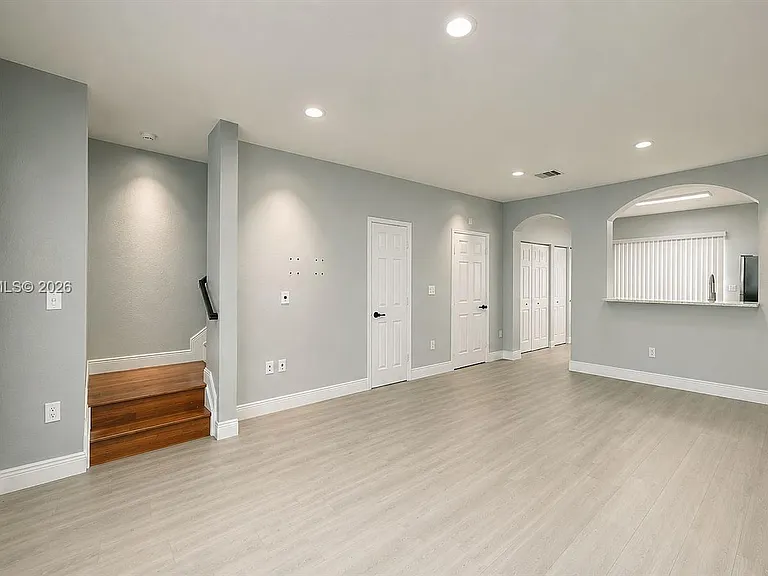 16914 SW 137th Pl #16914 — Photo 3