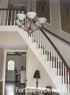 Entry way
						:
						Large entry with beautiful two story open area