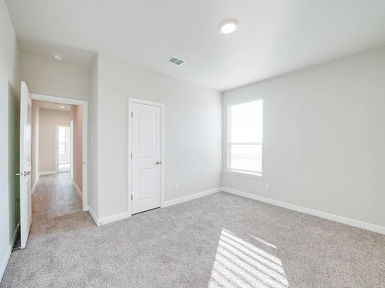 509 Dunmore Dr — Photo 14