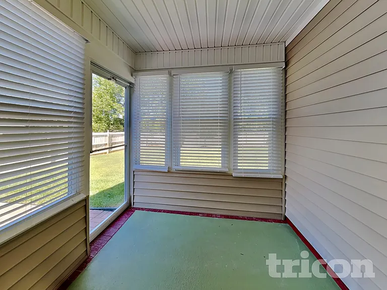 3929 Garden Creek Dr — Photo 13