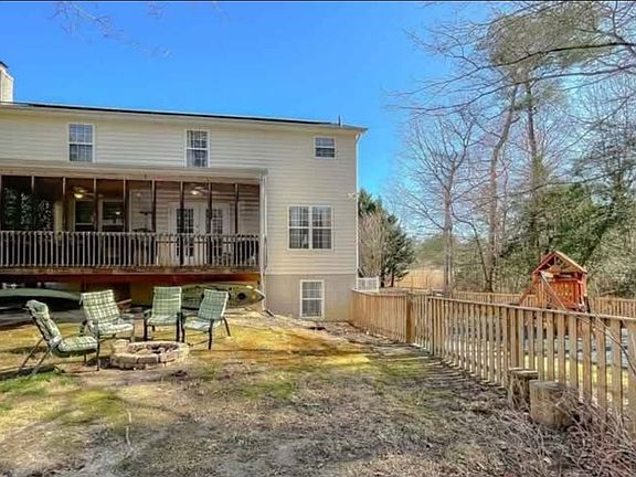3rd image of 21509 Willis Wharf Ct #3
