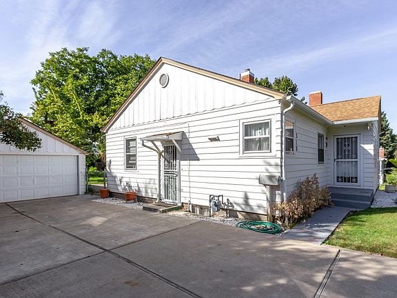 3rd image of 318 N 36th Ave