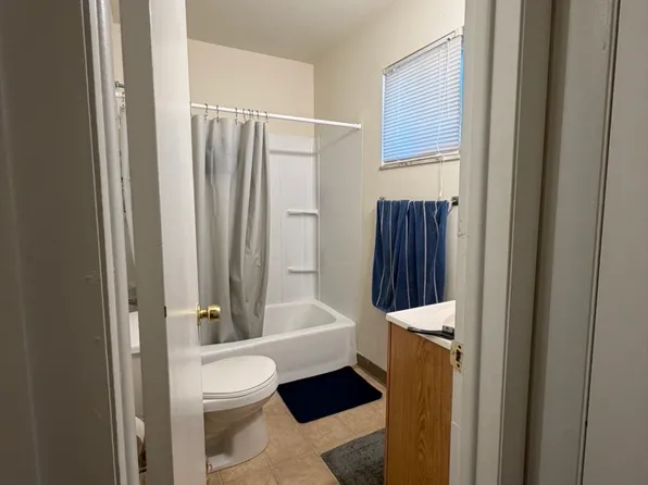 39 E Pratt St APT B, Johnstown, OH 43031