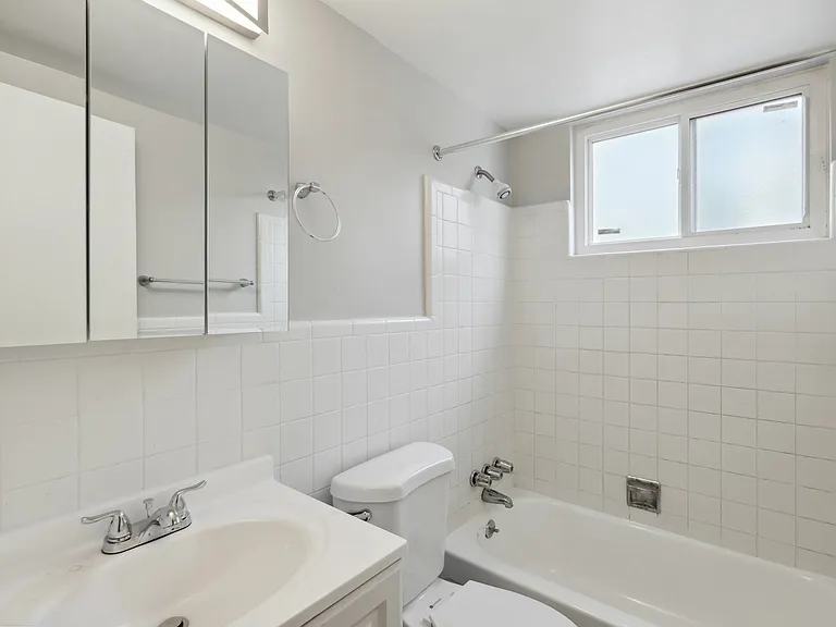 Jadaro Apartments — Photo 16