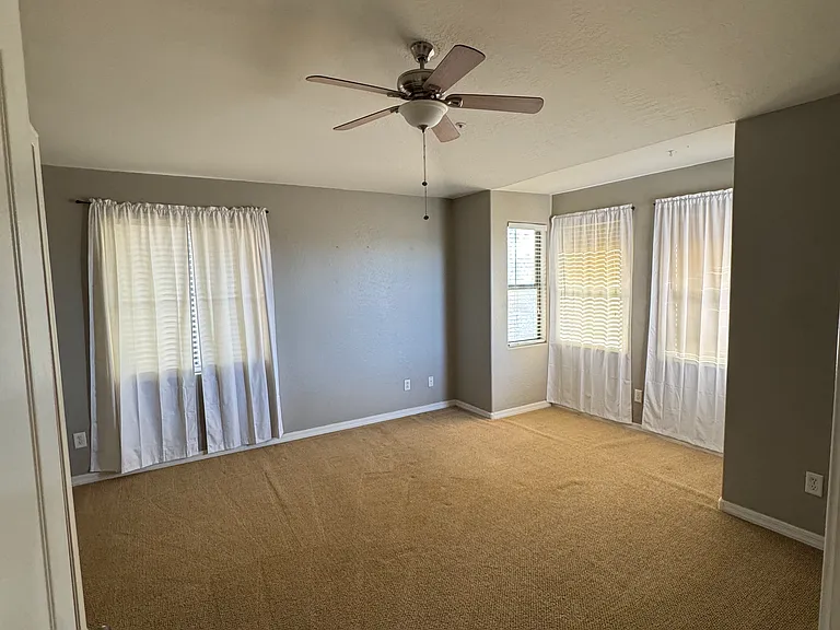 724 S Beck Ave #724 — Photo 15