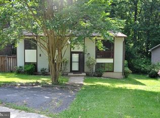 11594 Embers Ct, Reston, VA 20191