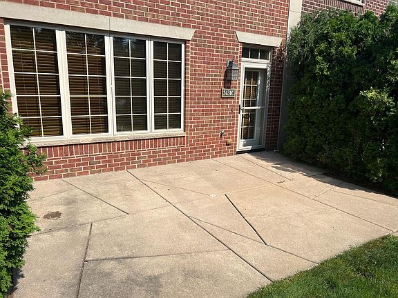2nd image of 2431 119th Ct NE Unit C