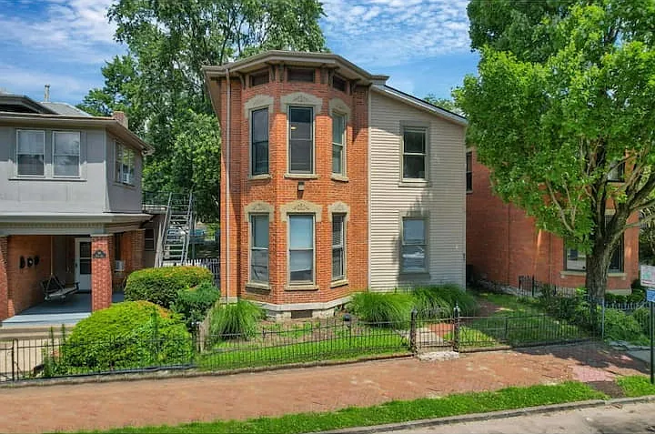 82 Price Ave #C — Photo 20