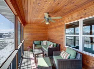 1302 Matt Pass, Cottage Grove, WI 53527