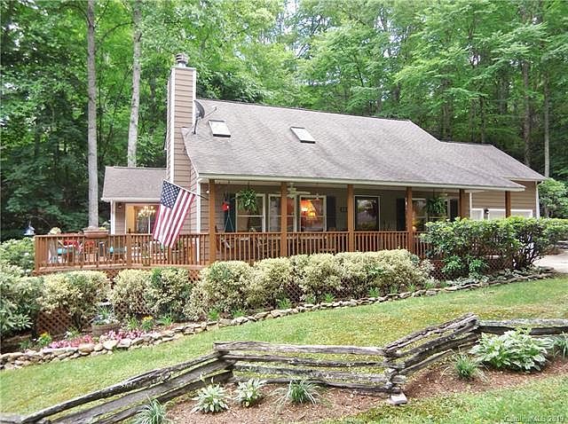 1st image of 125 Brannon Forest Dr