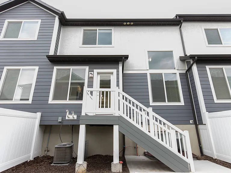 1620 N 3890 W — Photo 12