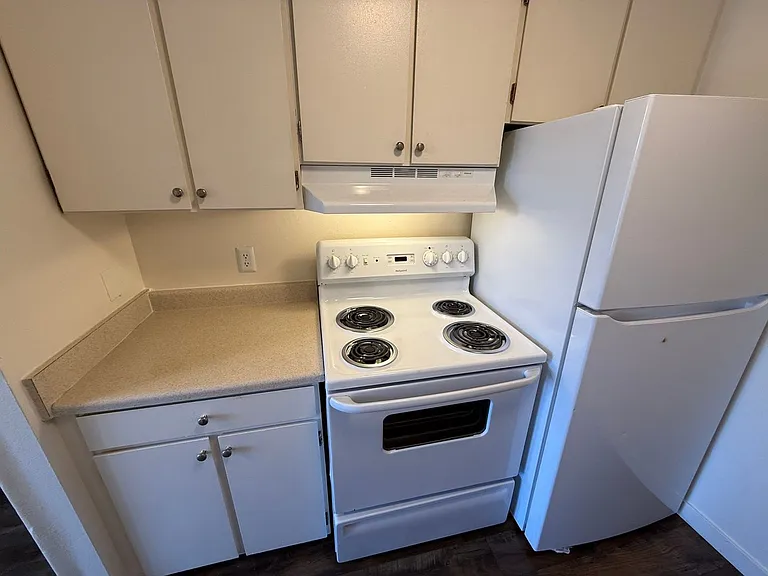 West Hills Village — Photo 31