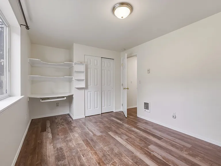 1012 David St SE — Photo 14