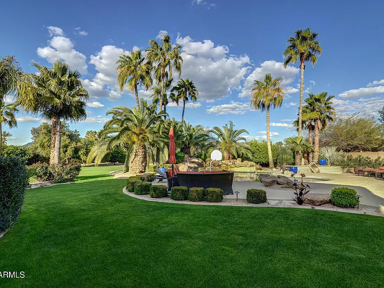10220 E Desert Cove Ave — Photo 27