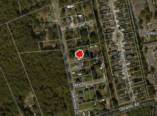 8788 Deerwood Dr, North Charleston, SC 29406