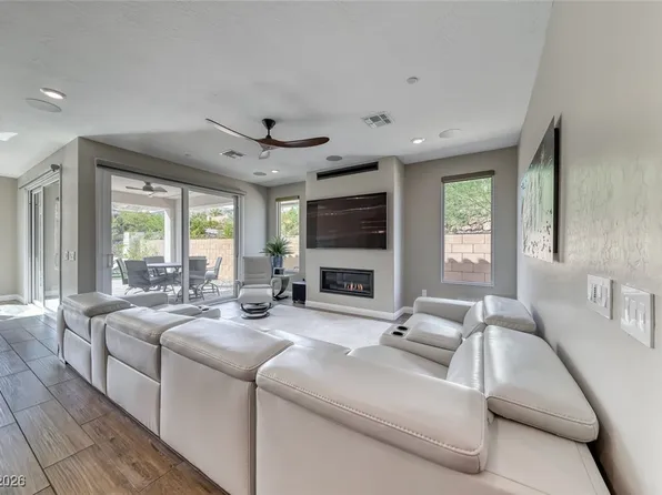 57 Stone Yucca Ct, Henderson, NV 89011