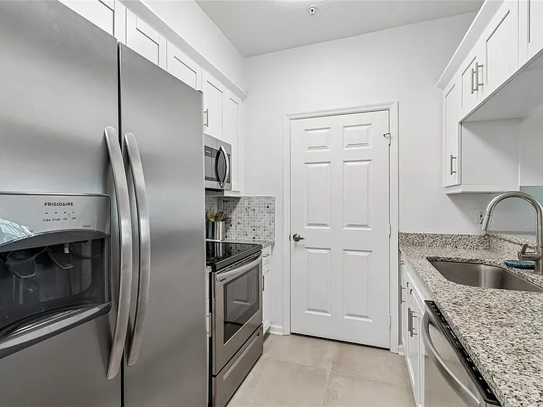800 S Dakota Ave #237 — Photo 4