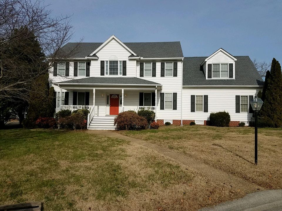 1st image of 8004 Lake Haven Dr
