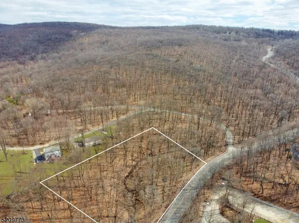 25 Breakneck Rd, Vernon Twp., NJ 07462
