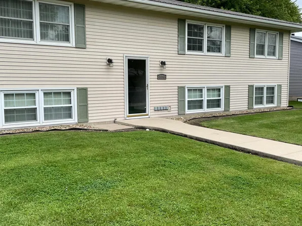 1600 2nd St SW #4, Independence, IA 50644