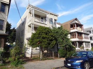 82-86 Waldorf Ave, Bridgeport, CT 06605