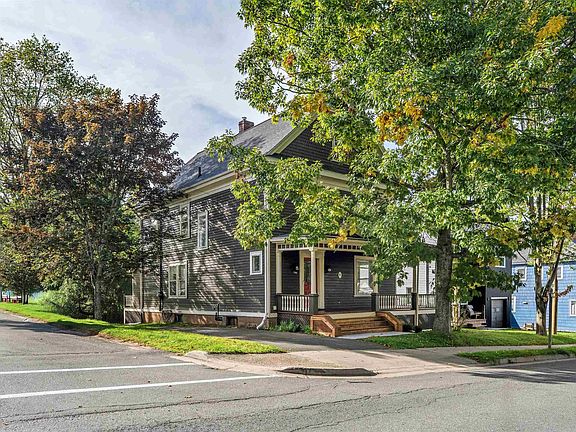 2nd image of 140 Pleasant St