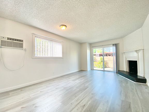 3rd image of 2106 S Bentley Ave APT 4