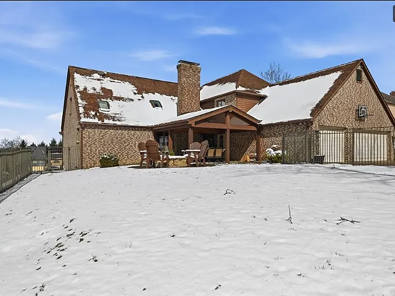 167 Druid Dr — Photo 2