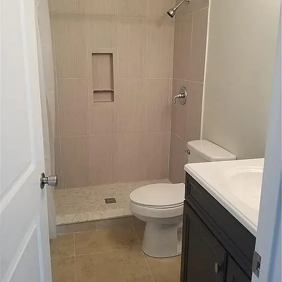 4518 Outer Dr — Photo 10