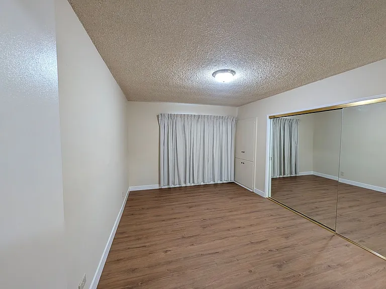307 N Curtis Ave — Photo 38