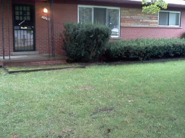 20876 Mada Ave, Southfield, MI 48075