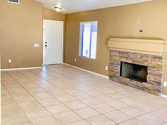 3rd image of 3363 E Kelton Ln