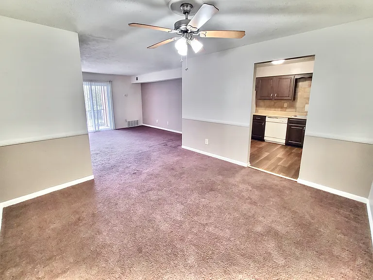 Derby Run Apartments — Photo 109