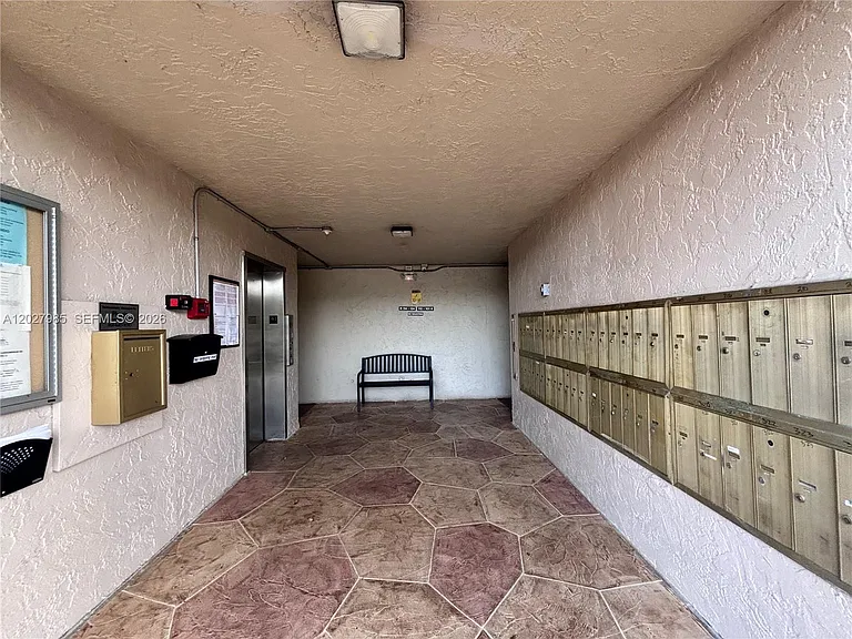 8050 W McNab Rd #212 — Photo 14