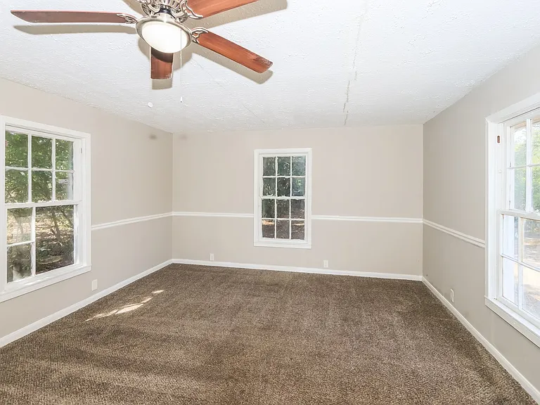 757853_023_main_bedroom_13153062.jpg