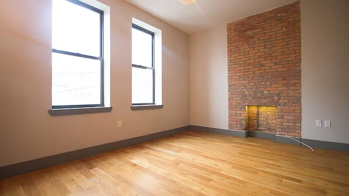 Rented by Nooklyn NYC LLC | media 9
