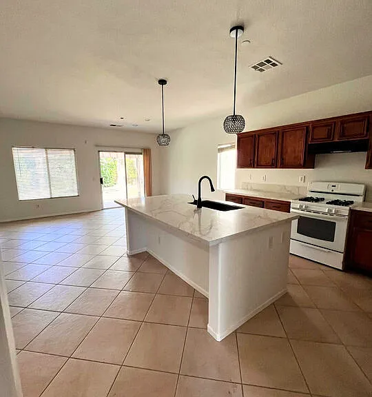 3811 Eastgate Rd — Photo 10