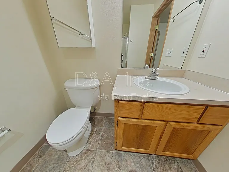 2960 NW Tyler Ave #103 — Photo 8