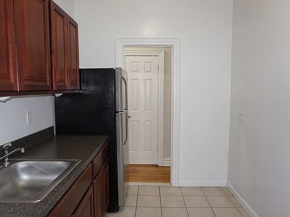 5th image of 486 Brooklyn Ave #14DD