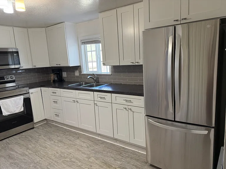 1307 Roosevelt Ave — Photo 14