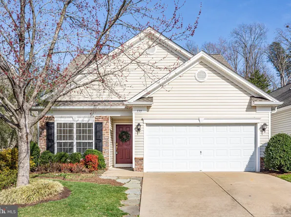 139 Smithfield Way, Fredericksburg, VA 22406