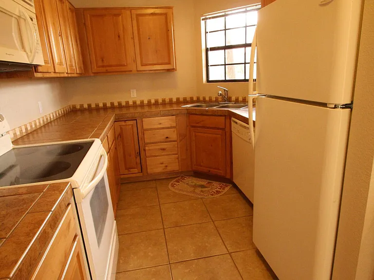 6445 N Tierra De Las Catalinas #58 — Photo 5