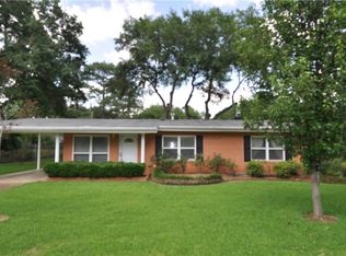 2915 Ellbee Dr, Alexandria, LA 71301