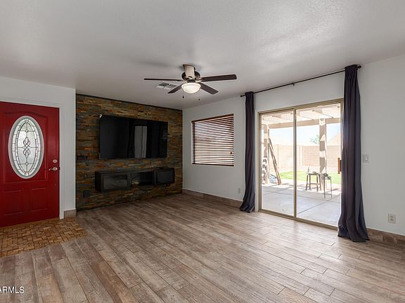 3rd image of 15217 W Elko Dr