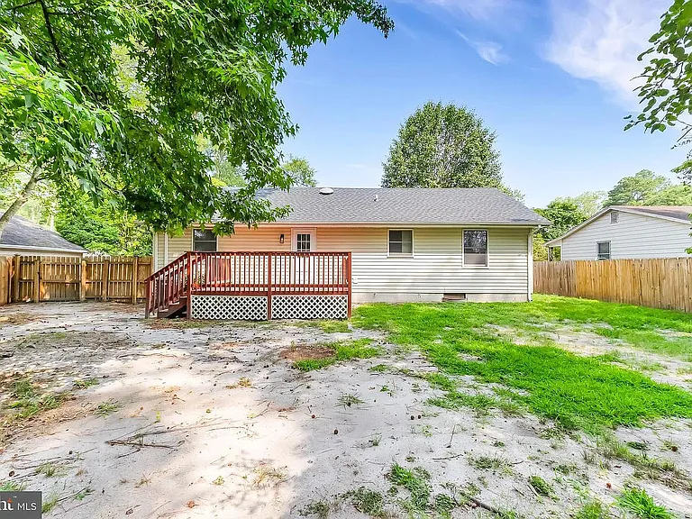 107 Walden Dr — Photo 25