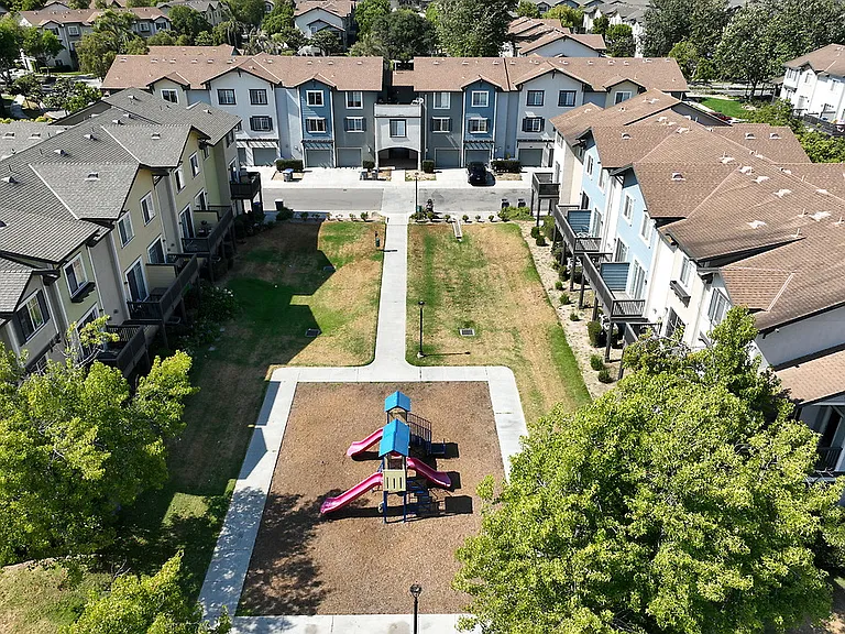 Arbors at Parc Rose — Photo 29