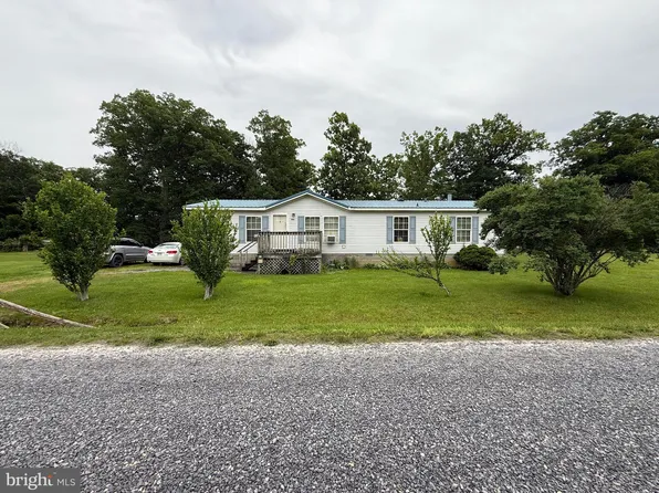 205 Jacob Dr, Moorefield, WV 26836
