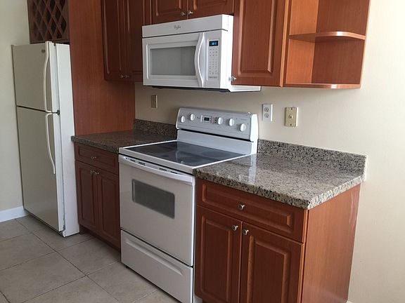 4th image of 9795 NW 49th Ter