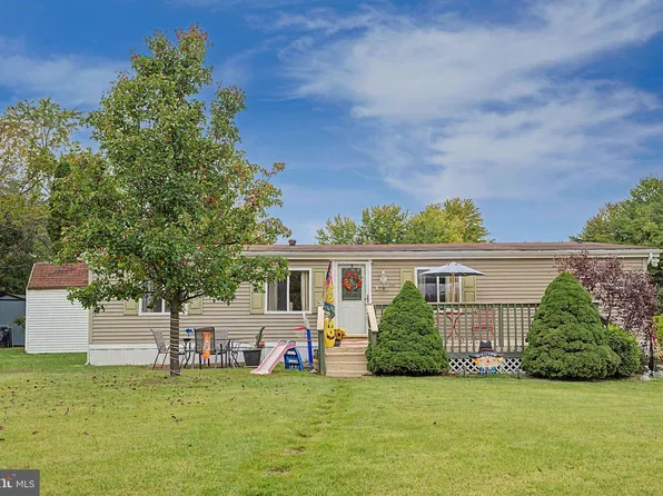 201 McKinley Ave, Williamstown, NJ 08094