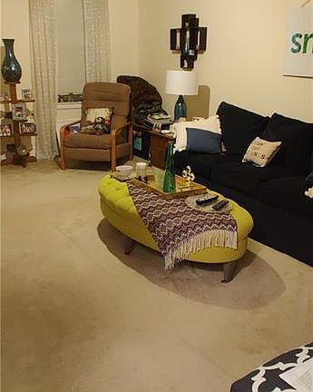 3rd image of 19 William St APT 2D